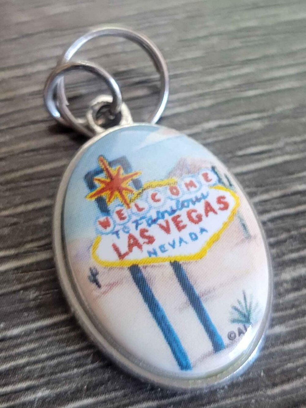 LAS VEGAS little pendant keychain